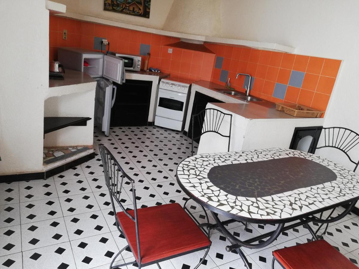 Riad côté jardin Saly Portudal Esterno foto