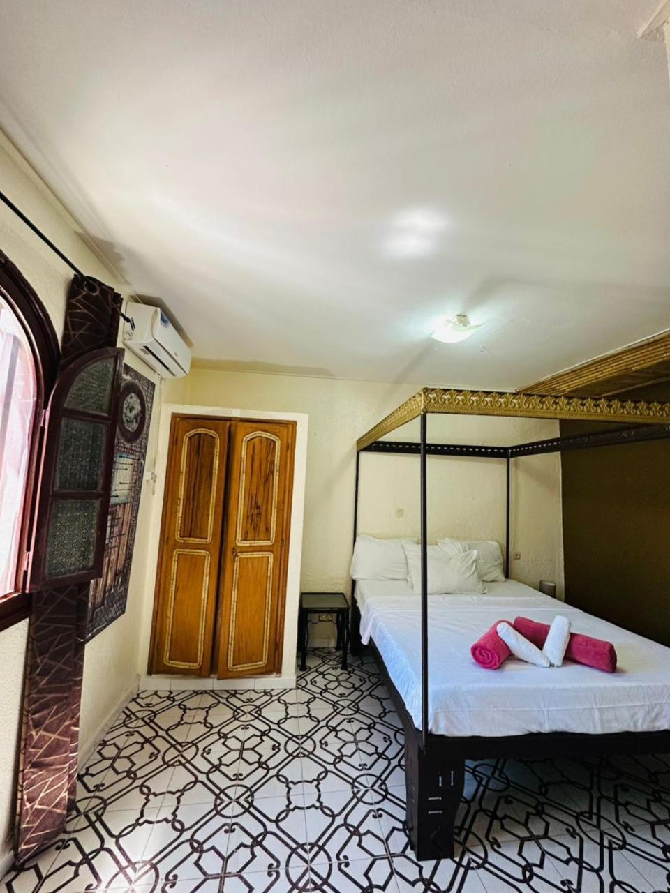 Riad côté jardin Saly Portudal Esterno foto